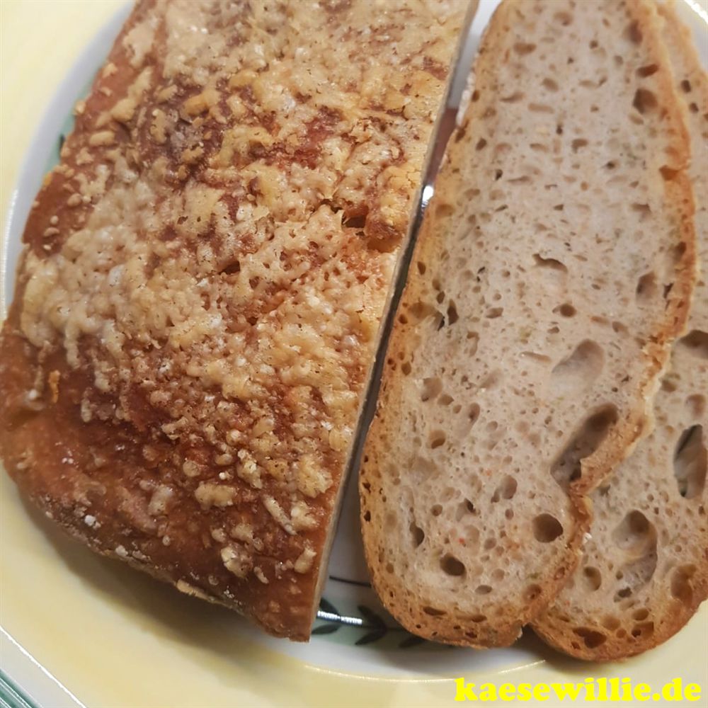 Rezept |Chili-Parmesan Brot | Käsewillie