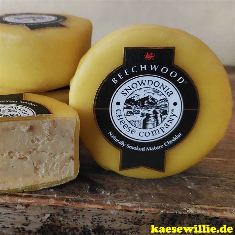 KäseWillie:Produktbild-Cheddar Beechwood Smoked-geräuchert-Käserei Snowdonia-UK