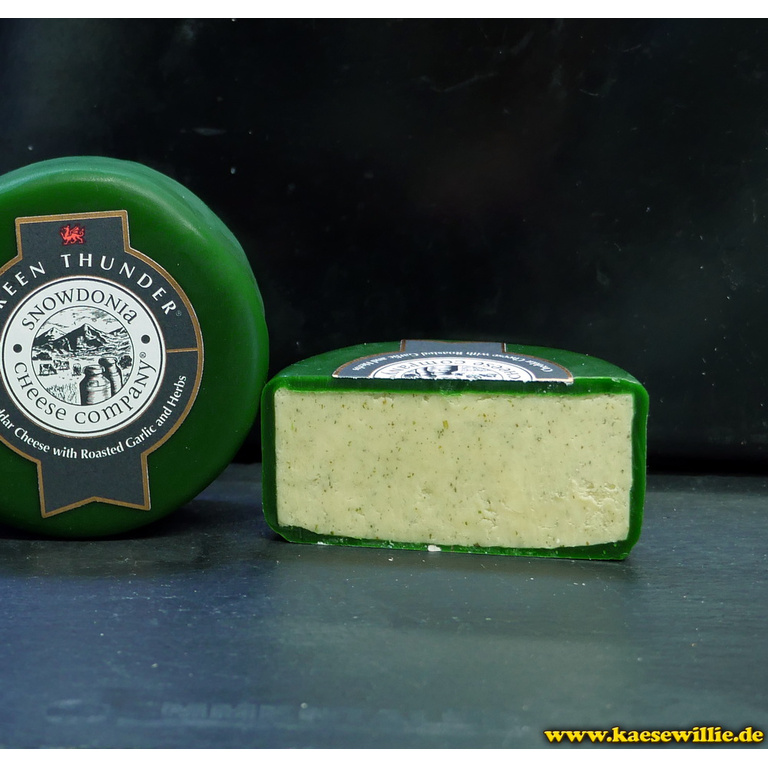 KäseWillie:Produktbild-Cheddar Green Thunder gereift-Snowdonia-UK
