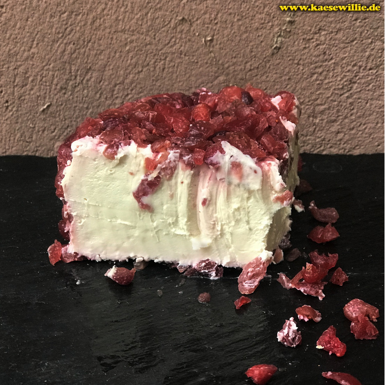 KseWillie:Produktbild-Delice d'argental Cranberry-Kuh-Frankreich